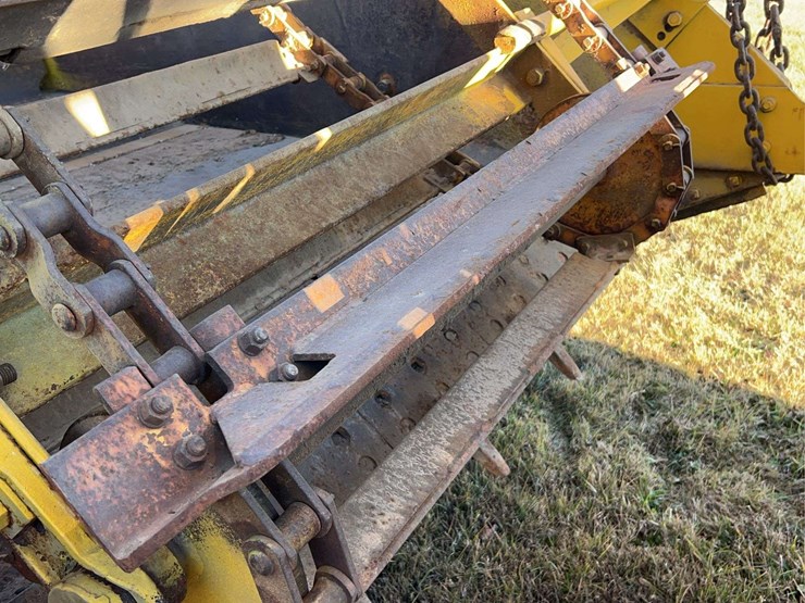 john-deere-840-image-58