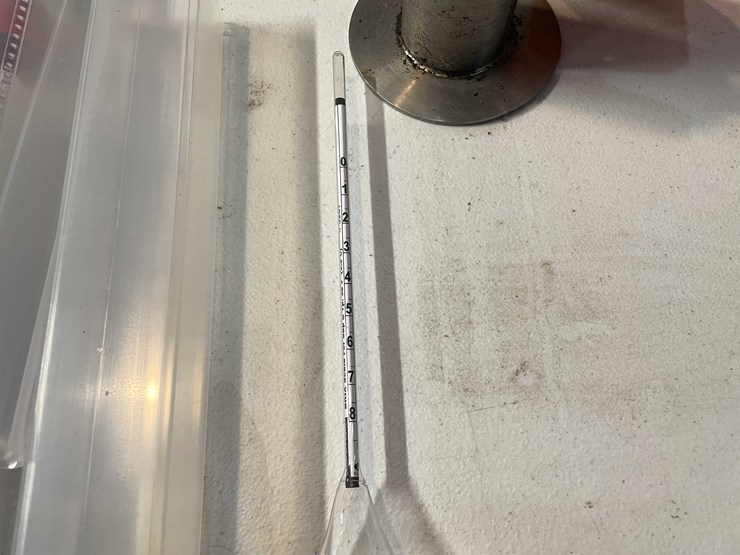 #6364-•-maple-syrup-lot-image-11