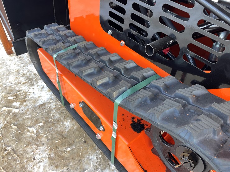 #301-•-mms-mini-skid-steer-ride-on-loader-image-39