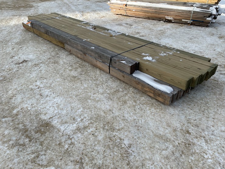 #3777-•-bundle-of-laminated-wood-beams-image-3