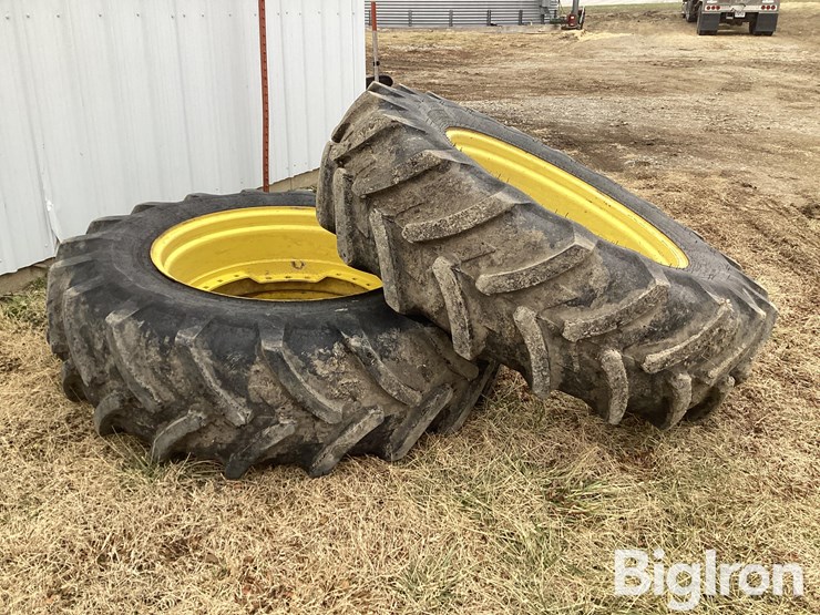 john-deere-8420-image-4