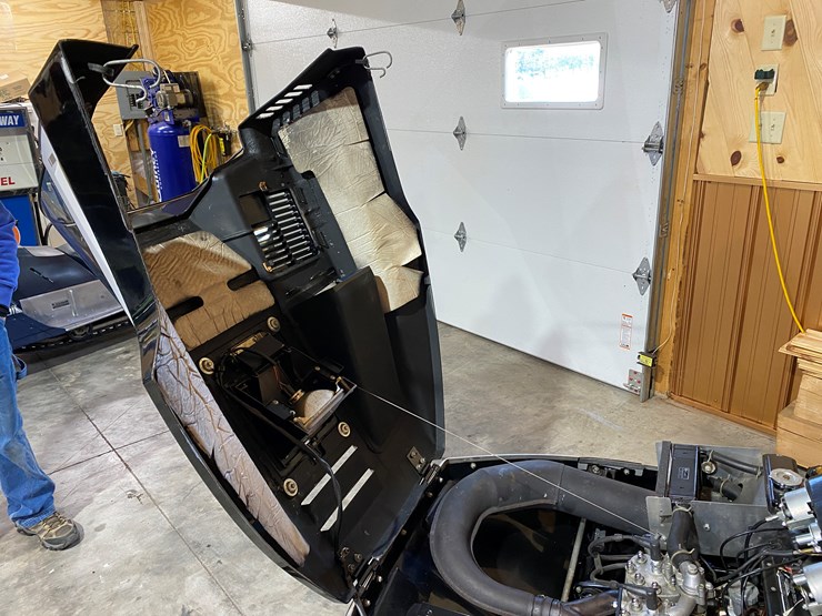 #3783-•-1980-kawasaki-440-invader-snowmobile-image-35