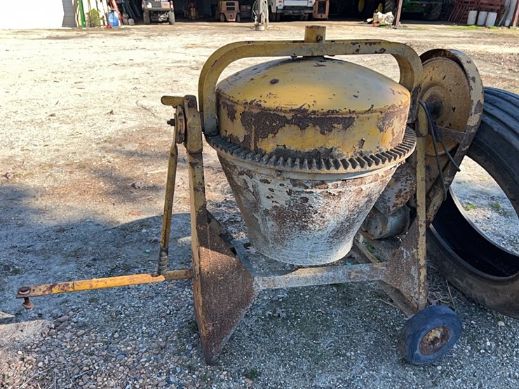 cement-mixer;-located-at-7241-roxbury-rd,-charles-city,-va,-please-call-804.837.9940-or-804.651.4404-with-questions-image-3
