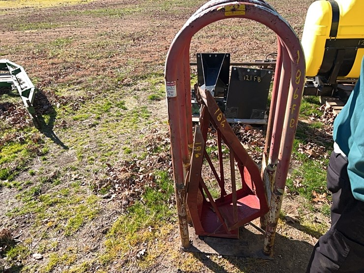 tire-rack-and-ramps;-located-at-7241-roxbury-rd,-charles-city,-va,-please-call-804.837.9940-or-804.651.4404-with-questions-image-2