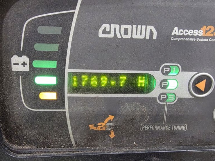 2014-crown-pe4500-60-image-2