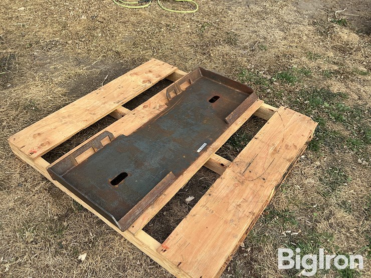 skid-steer-plate-image-3