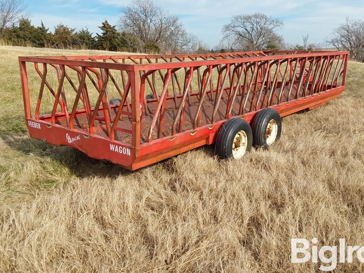 apache-wfw24a2-24'-feeder-wagon-image-5