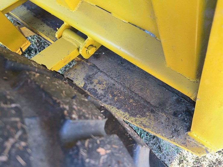 john-deere-840-image-77