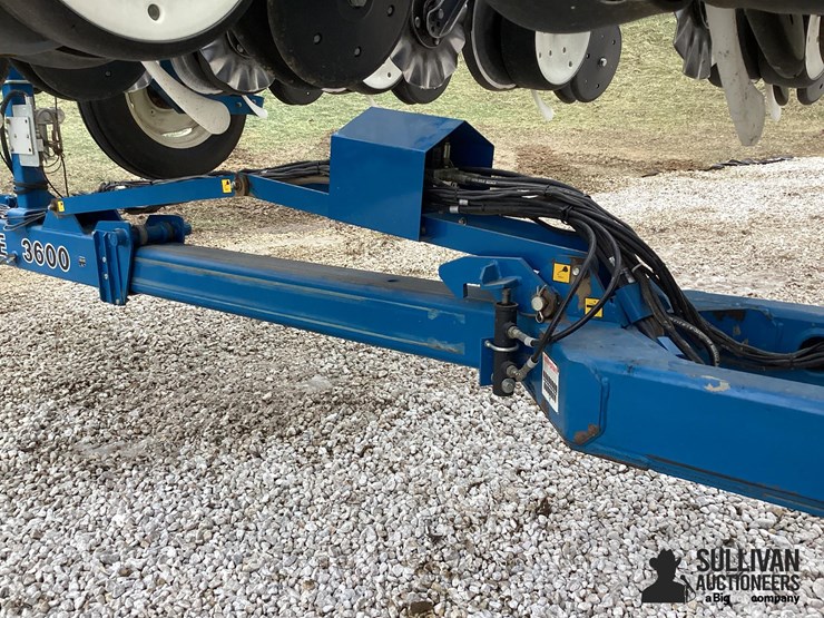 2004-kinze-3600-image-20