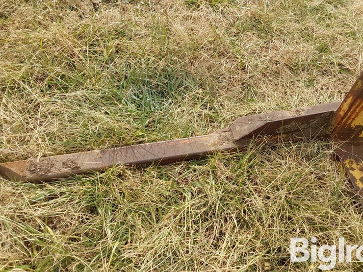 3-pt-mounted-bale-fork-image-14