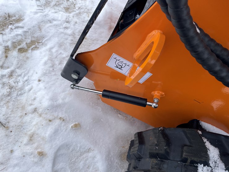 #305-•-new-landhonor-mini-skid-steer-loader-image-38