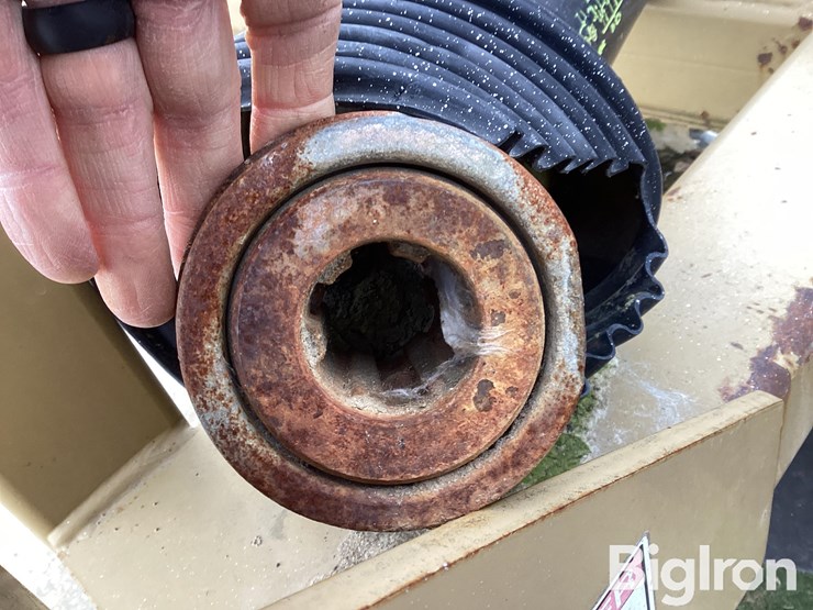 land-pride-3-pt-rotary-ditcher-image-14