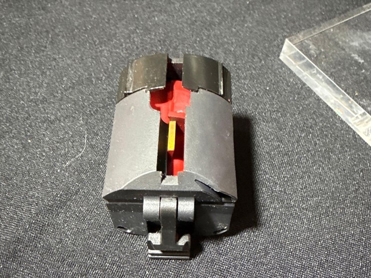 savage-a-17-target-17wsm-rifle-(sn#-r388240)(1mag/box)-image-3