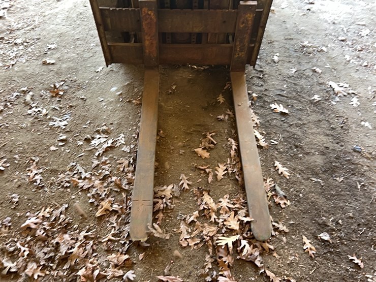 fork-lift;-located-at-7241-roxbury-rd,-charles-city,-va,-please-call-804.837.9940-or-804.651.4404-with-questions-image-6