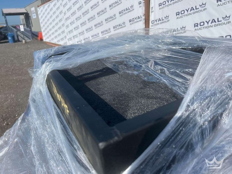 truck-toolbox-and-misc-items-image-5