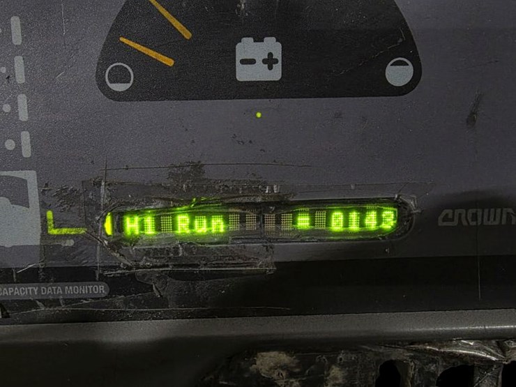 1998-crown-rr5020-45-image-3