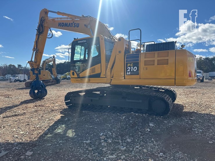 2021-komatsu-pc210-lc-11-image-10