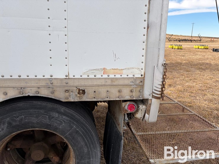 1989-strick-trailer-image-20