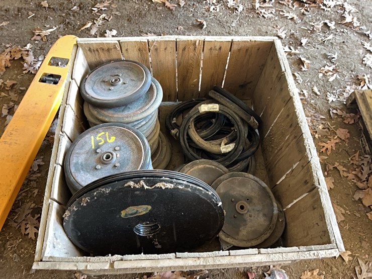 john-deere-drill-parts;-located-at-7241-roxbury-rd,-charles-city,-va,-please-call-804.837.9940-or-804.651.4404-with-questions-image-1