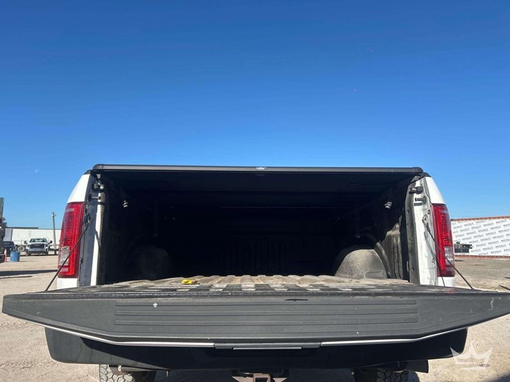 2016-ford-f150-image-21