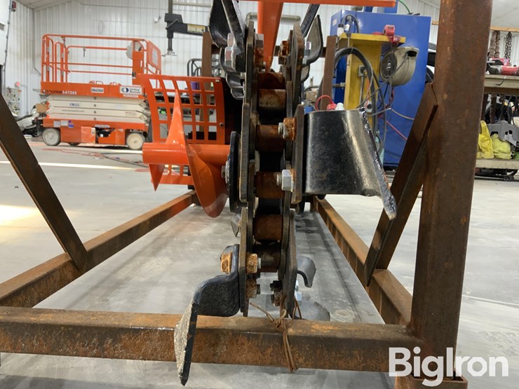 2025-giyi-gy-x39f-mini-skid-steer-loader-trencher-image-17