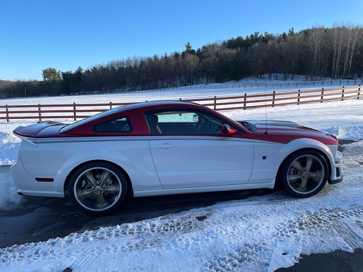 #3803-•-2007-ford-mustang-roush-stage-3-racing-edition-coupe-(has-wi-title)-image-4