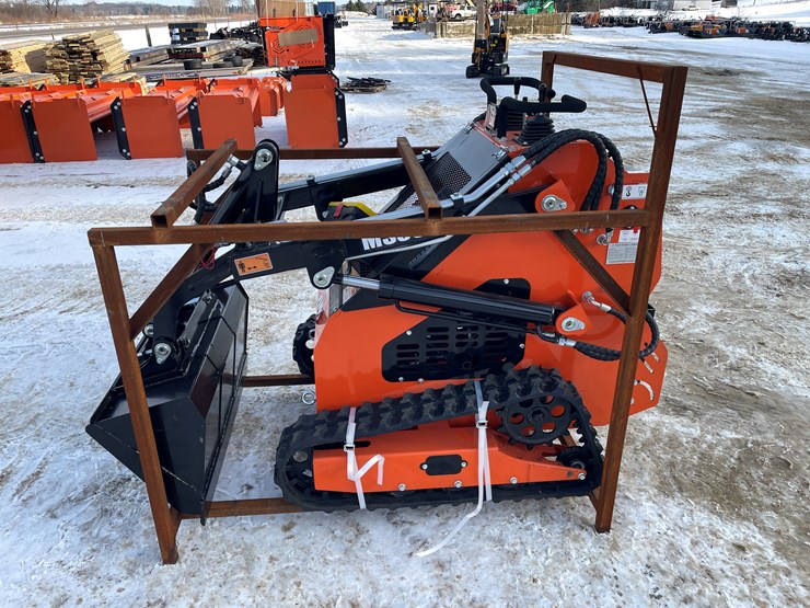 #300-•-mms-mini-skid-steer-ride-on-loader-image-8