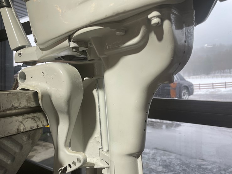 #3818-•-champion-3.2-hp-vintage-outboard-boat-motor-image-5