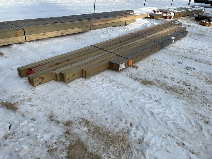 #3787-•-bundle-of-laminated-wood-beams-image-3