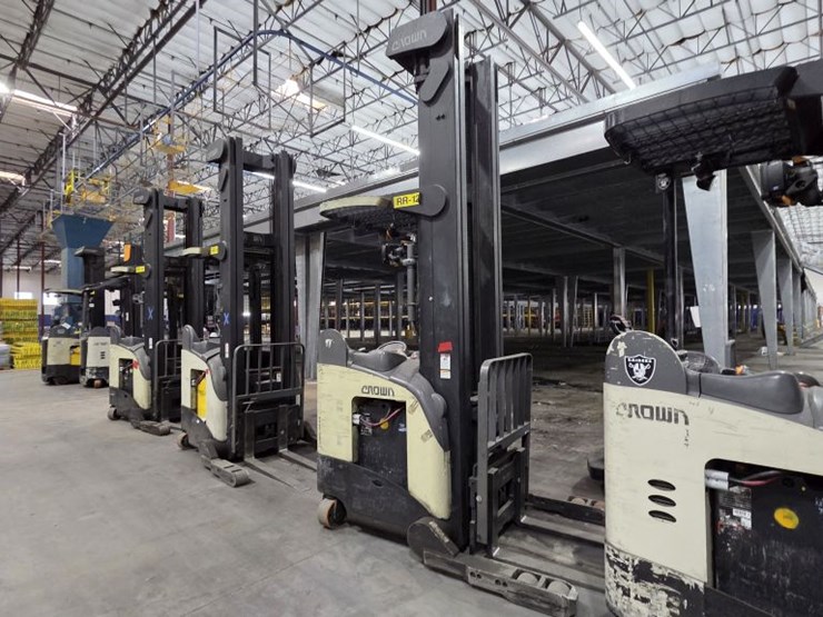 1998-crown-rr5020-45-image-2