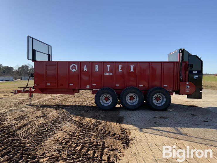 2024-artex-sbx800-tri/a-manure-spreader-image-8
