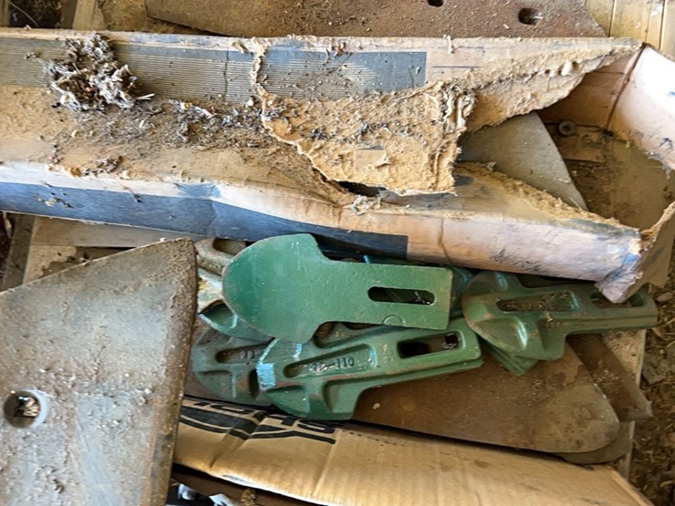 pallet-of-tillage-parts;-located-at-7241-roxbury-rd,-charles-city,-va,-call-804.837.9940-or-651.4404-with-questions-image-4