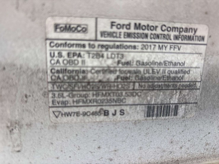 2017-ford-f150-image-16