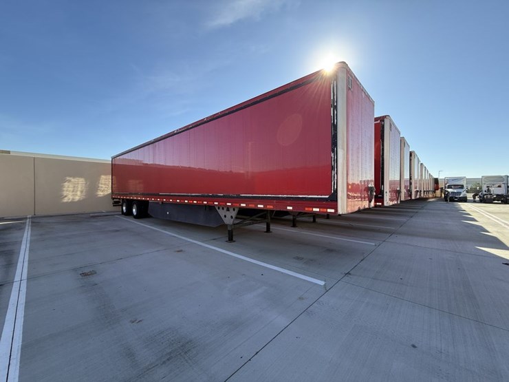 2016-utility-van-image-1