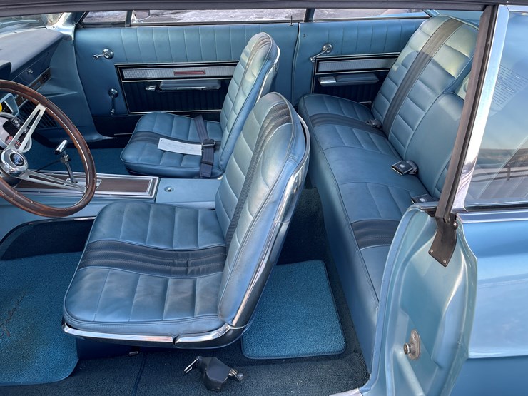 1966-ford-500-image-26