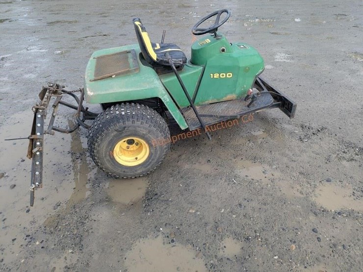 john-deere-1200-image-4