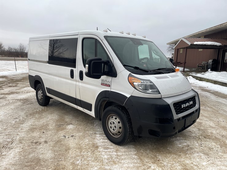 2022-dodge-1500-image-3