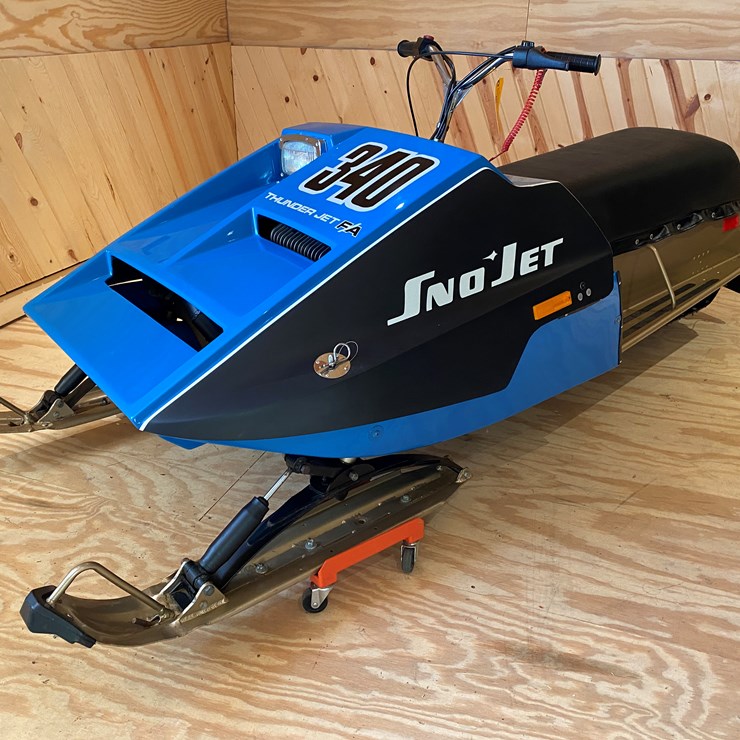 #3780 • 1974 Sno Jet 340 Thunder Jet F/A Snowmobile