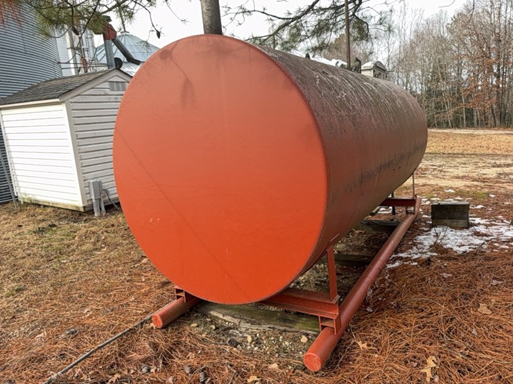 2023-2000-gal-fuel-tank-on-skids,-5-ft-x-12-ft-with-pump;-located-at-7241-roxbury-rd,-charles-city,-va,-please-call-804.837.9940-or-804.651.4404-with-questions-image-21