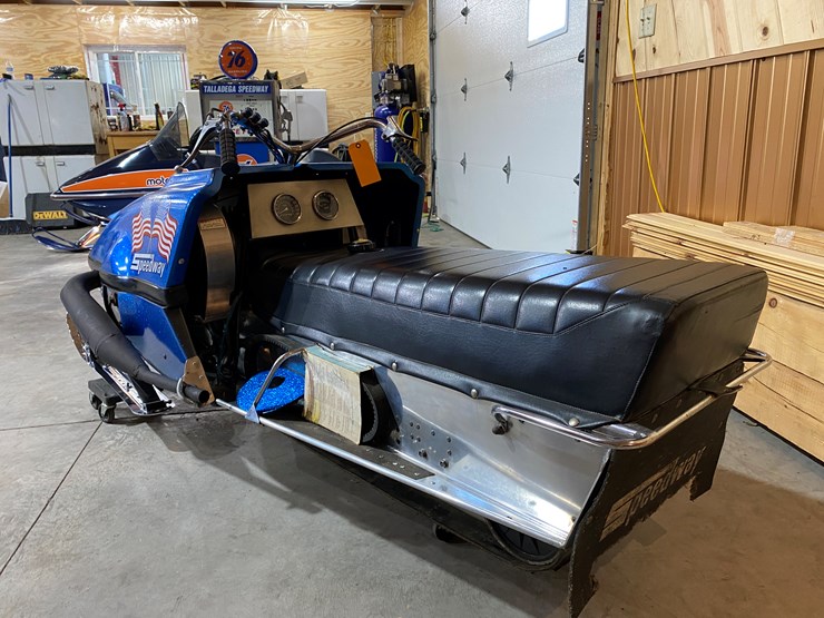 #3785-•-1972-speedway-650-snowmobile-image-7