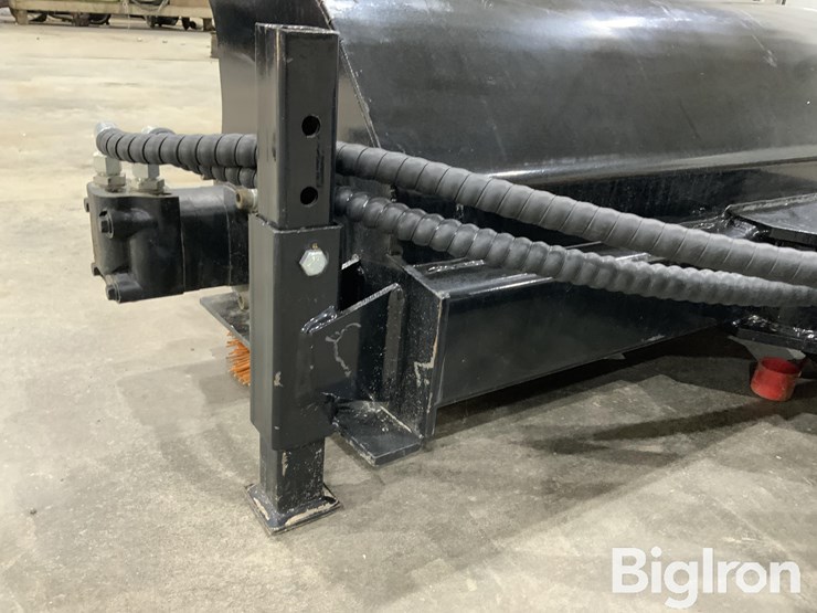 2025-giyi-gy-qsj-mini-skid-steer-loader-sweeper-image-13