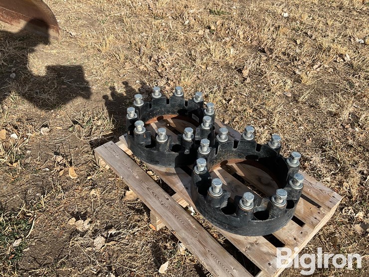 case-ih-wheel-spacers-image-3