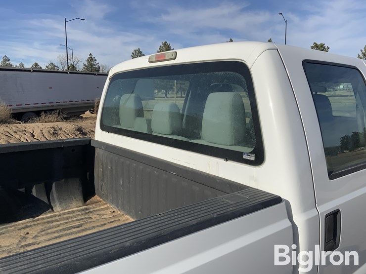 2015-ford-f250-xl-image-16