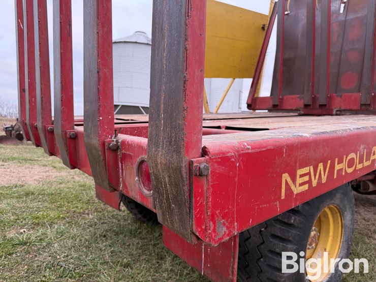 new-holland-1049-image-15