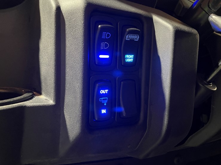 2021-polaris-ranger-1000-image-41