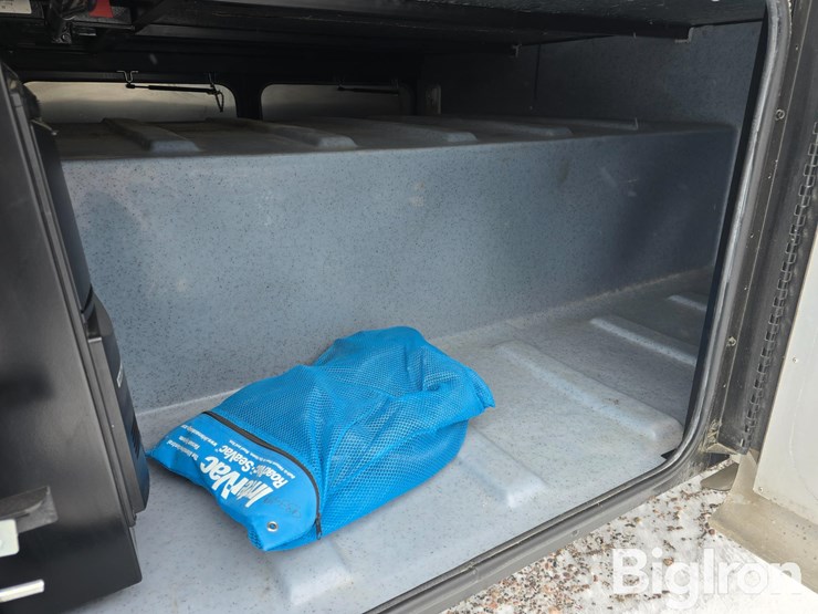 2013-allegro-open-road-36la-motorhome-image-16