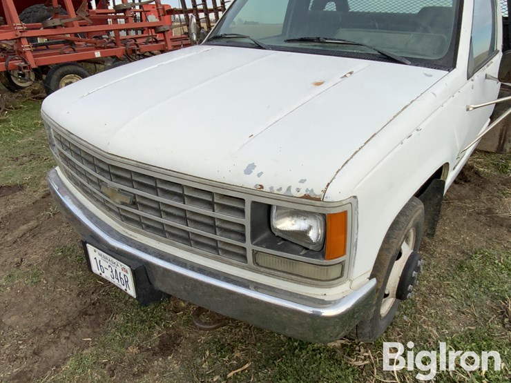 1992-chevrolet-3500-image-13