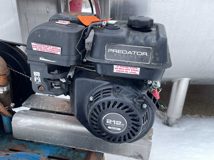 #3523-•-gas-powered-predator-motor-and-surge-vacuum-pump-image-9