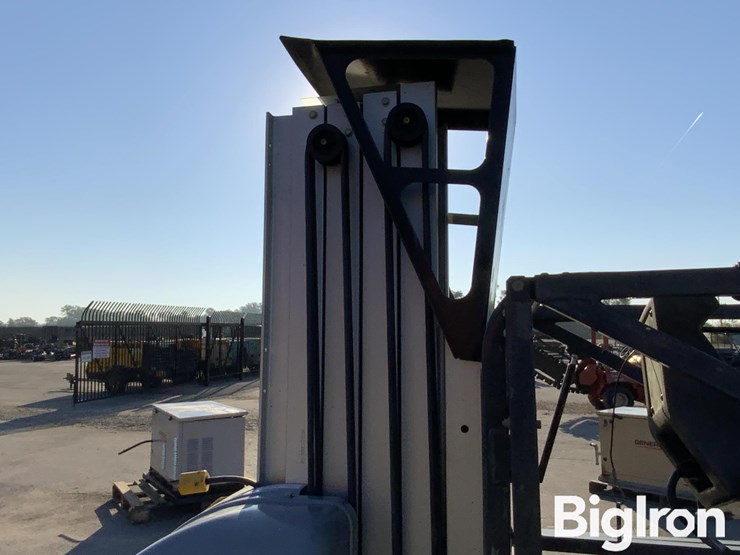 2018-jlg-mlv20-electric-self-propelled-vertical-manlift-image-10