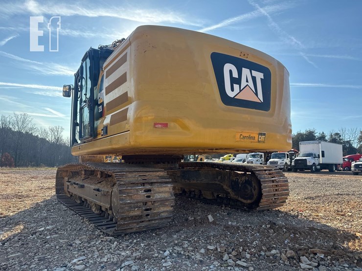 2018-caterpillar-320-image-6